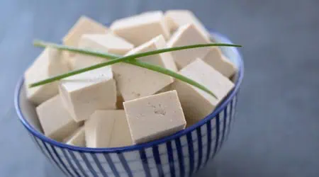 Tofu, estrogen, and women's health.